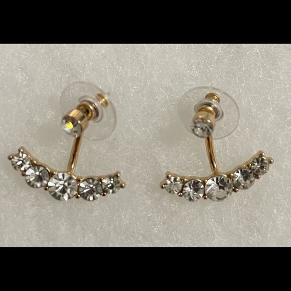 Fashion Earrings. - Picture 1 of 3